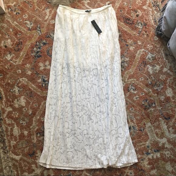 Theory ‘Delva’ Pleated Burnout White Maxi Skirt - Picture 2 of 5